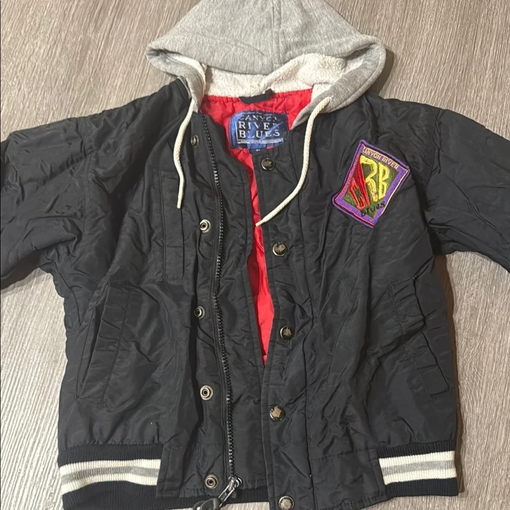 Canyon River Blues cozy black